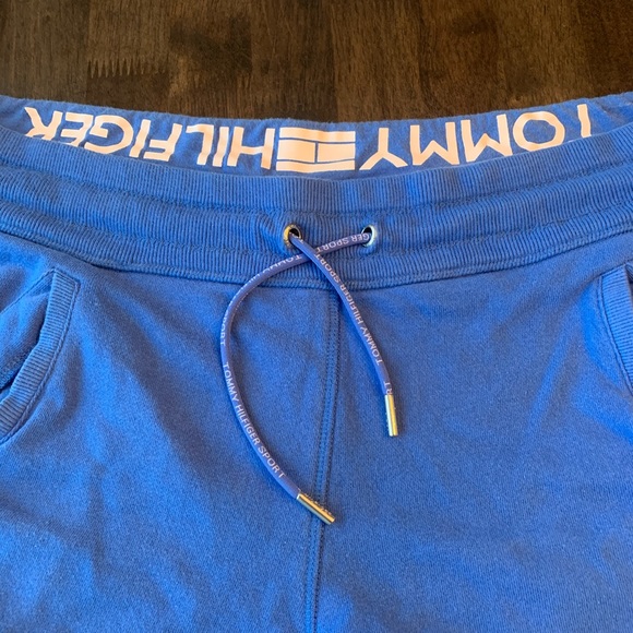 Vintage Tommy Hilfiger Shorts - Picture 3 of 5